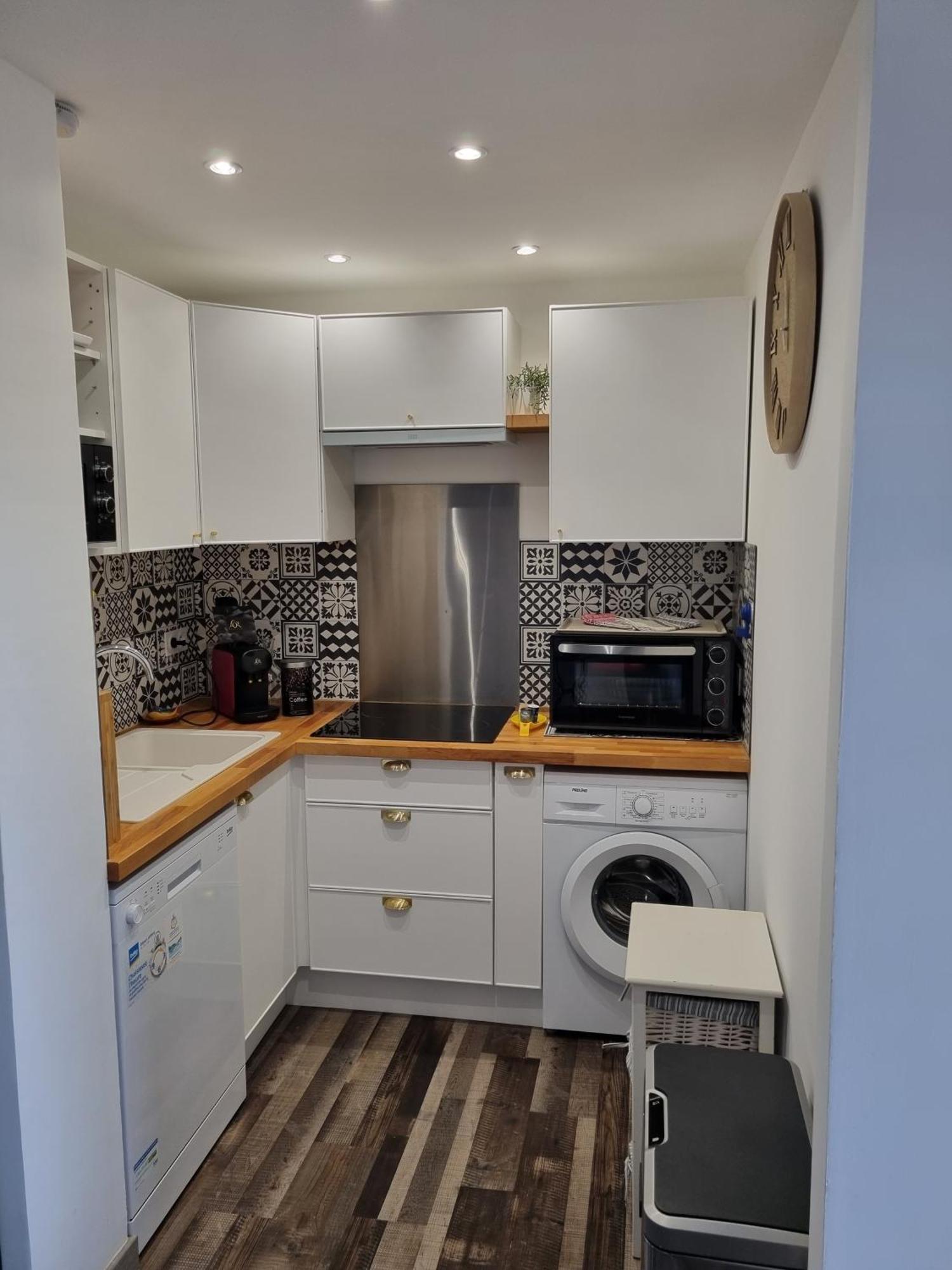 Superbe T2 Tout Confort 3 Etoiles, Entierement Renove Avec Piscine, Parking, Clim, Wifi, Netflix La Grande-Motte Eksteriør billede